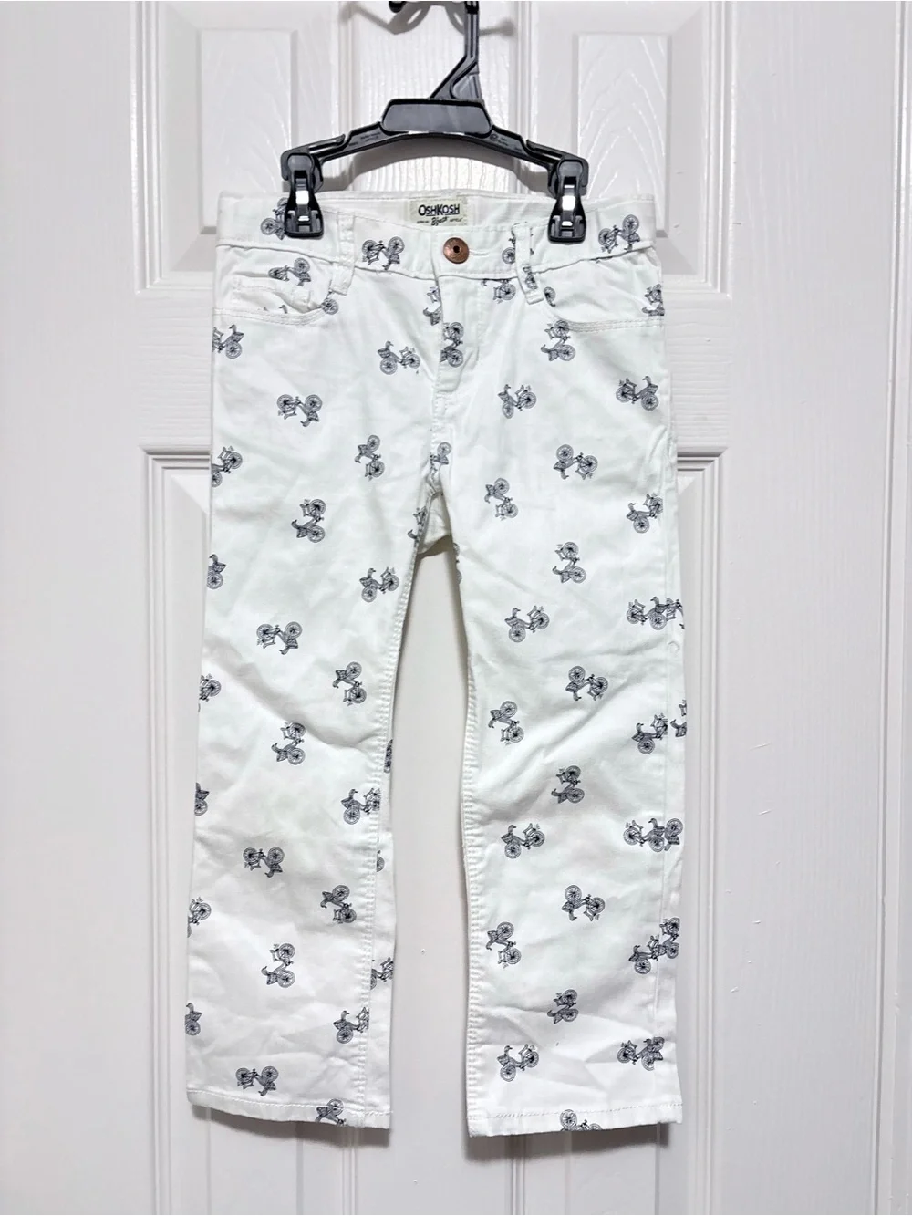 OshKosh Bgosh brand oshkosh